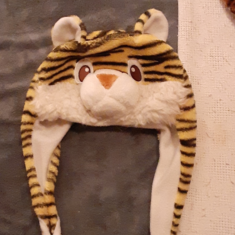 Hats - Picture 2 of 5
